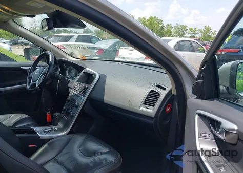 2012 Volvo Xc60 3.2 Platinum/3.2 Premier/3.2 Premier Plus/3.2L from USA, damaged, VIN YV4952DZ8C2259936